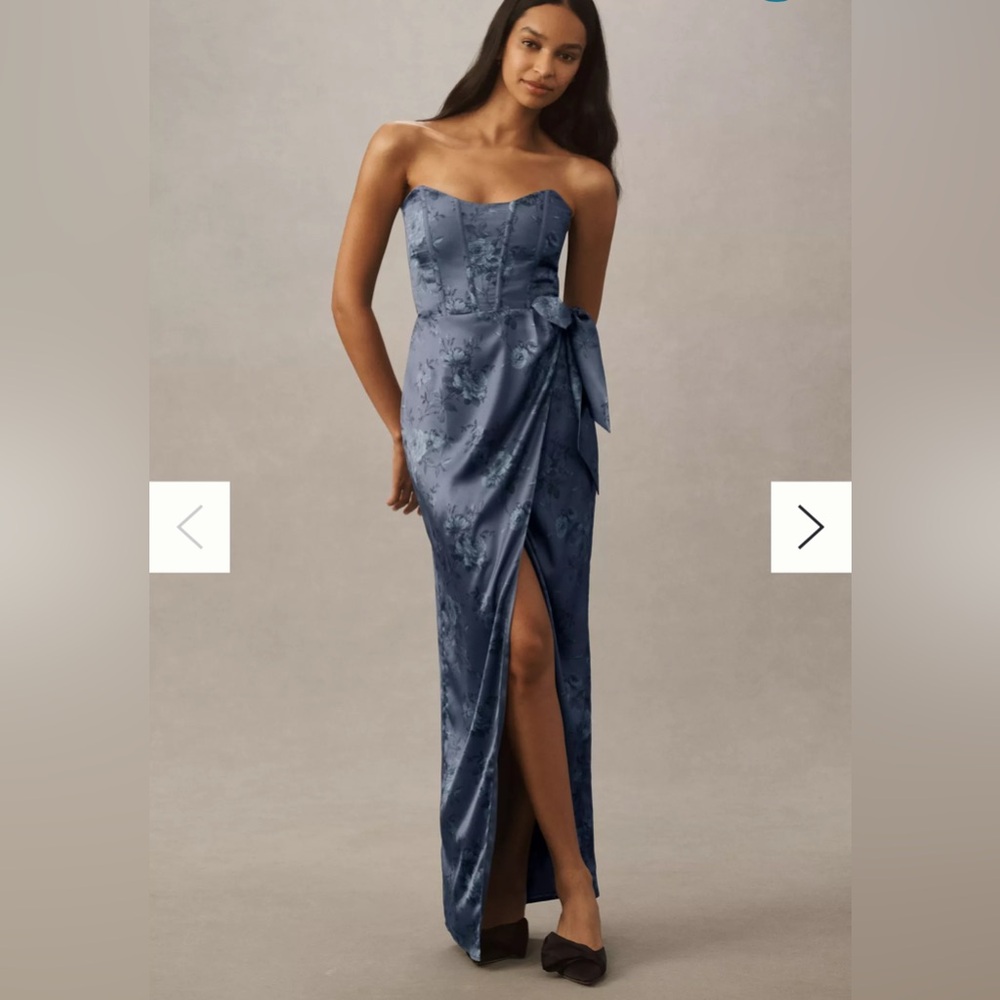 Elegant Strapless Blue Dress